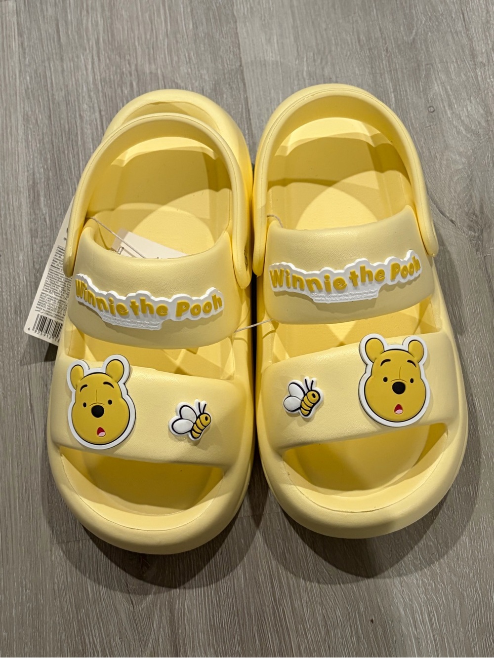 Disney Winnie the Pooh Yellow Sandals Slip-On Shoes Size 8.5